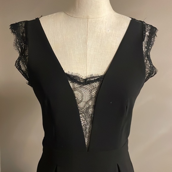 BCBGeneration cocktail V lace insert flare mini dress black deep V back size 6 - Picture 6 of 17
